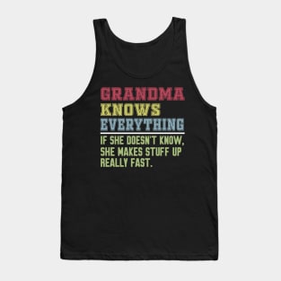 Grandma knows everything vintage Tank Top